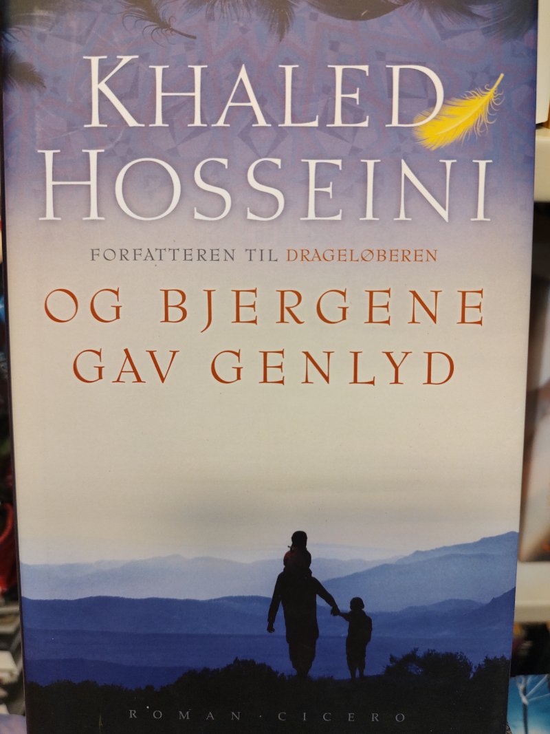Og bjergene gav genlyd